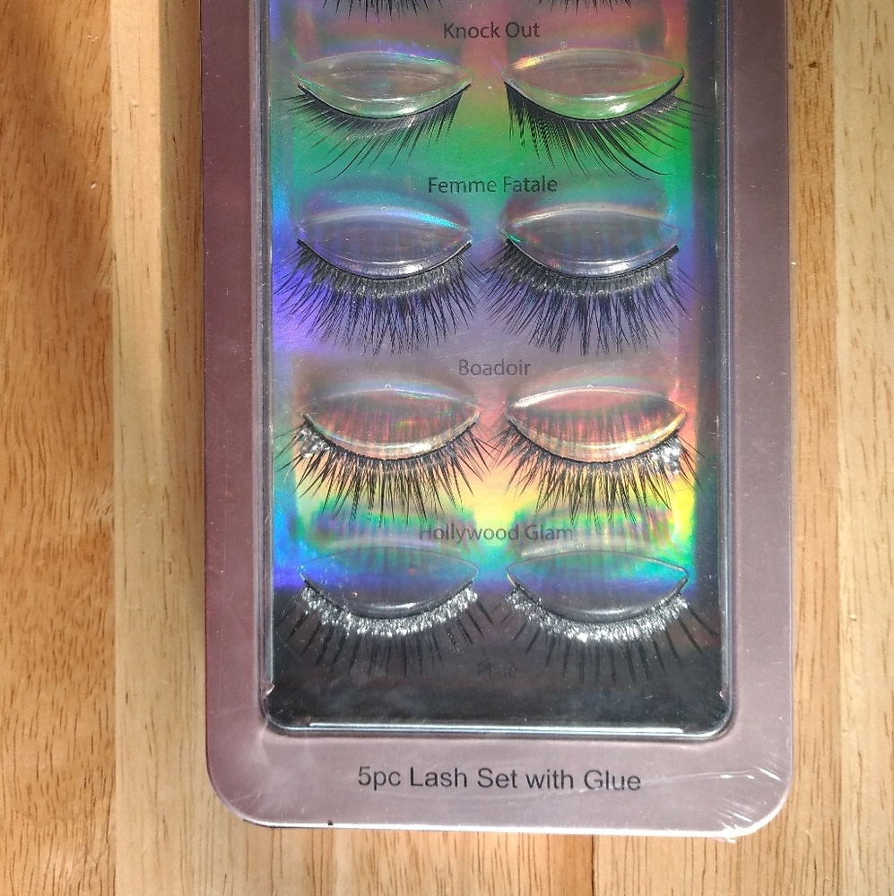 (NEW) Bebe 5 pc. glam False eyelash set + Glue - Picture 4 of 8
